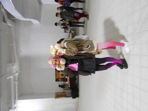 mS4sBcmR17yt70Zc.jpg