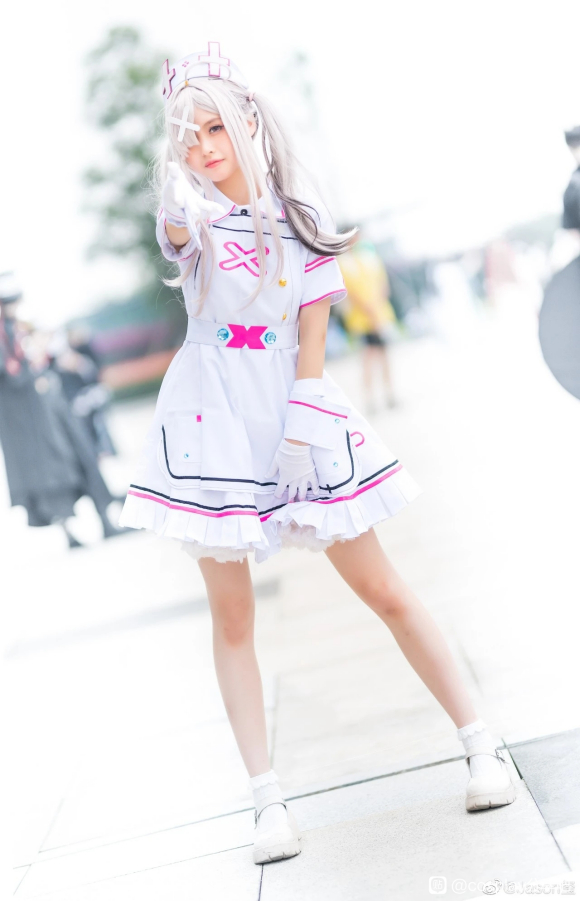 ����CosPlay����Ԫ-��չ��²�����˭ϵ��-�ɶ���չ����-7.jpg