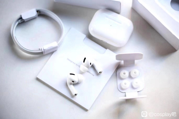 ��COS��Ƭ�������ǿ��AirPods���¿����������������-4.jpg