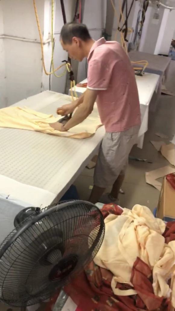 רҵ�����и�Ʒ�ʺ�������,����Ҫ���̼ҿ�����ϵ��-4.jpg