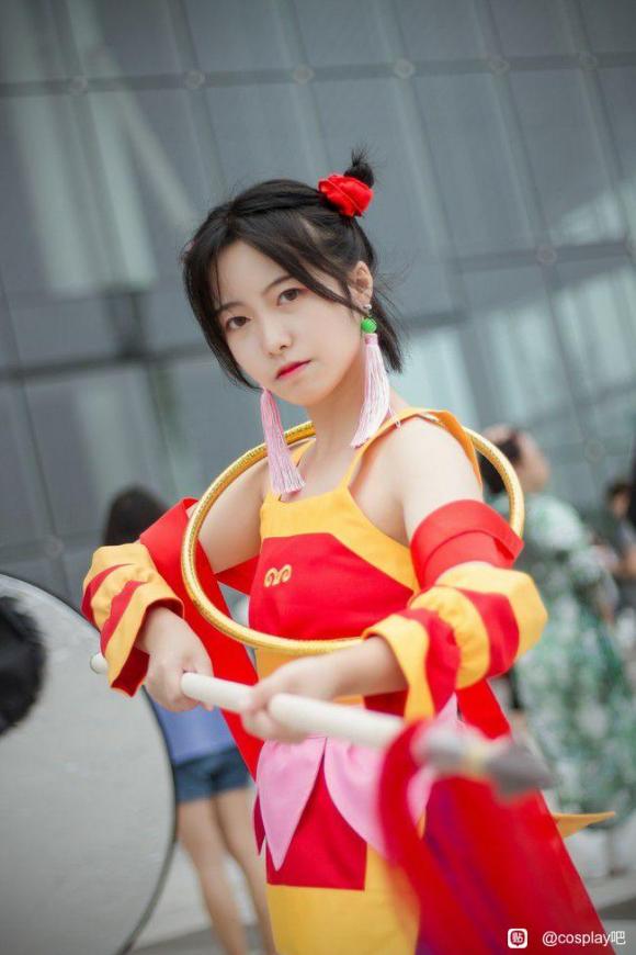 ��COS��Ƭ����λcoser����λС���-2.jpg
