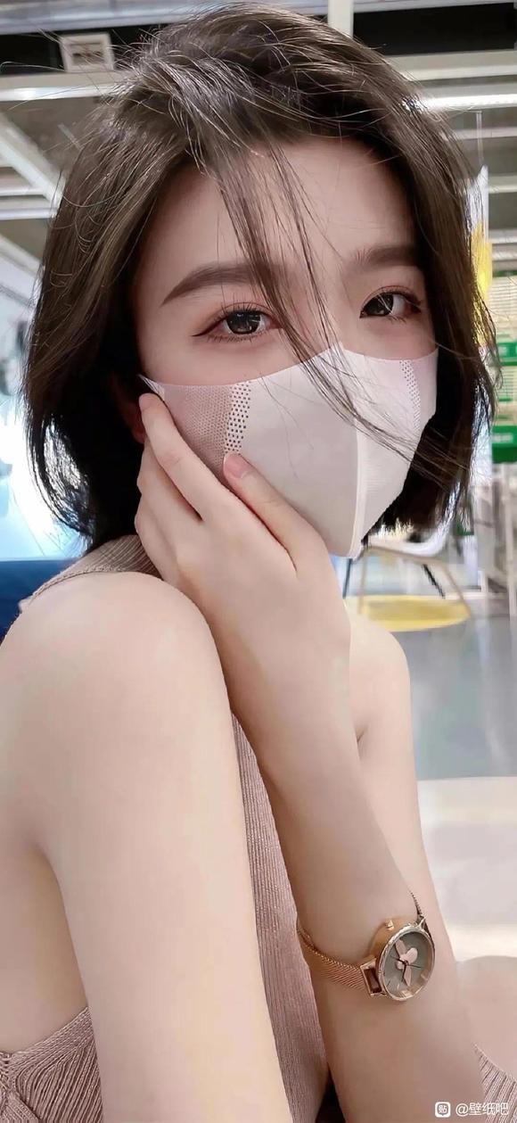 ������˭˭�и���ͼ �������Ա�ֽ��-1.jpg