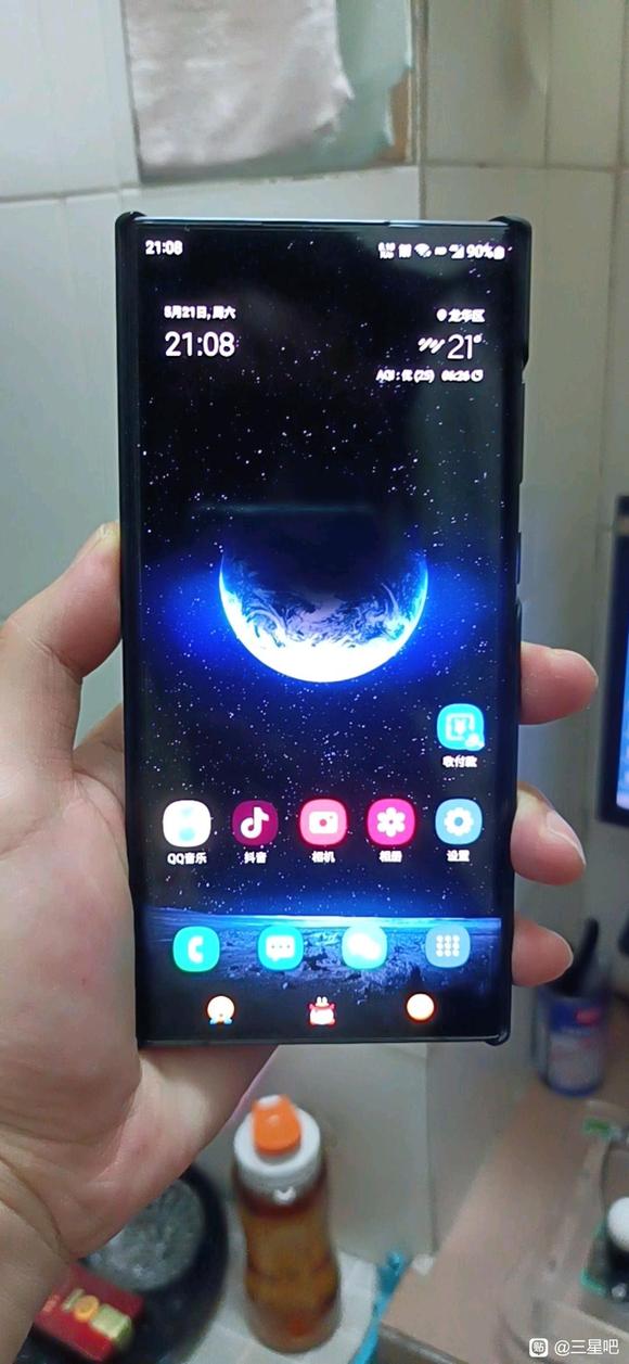 �ܰ������ǵı�ֽ��-2.jpg