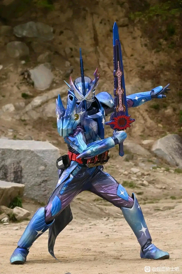 ������ʿsaber(ʥ��)��ֽ-2.jpg