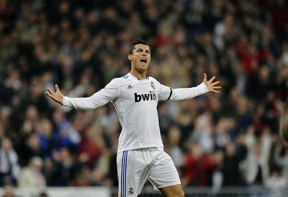 ��C��Ronaldo����C�޸����ֽ-2.jpg