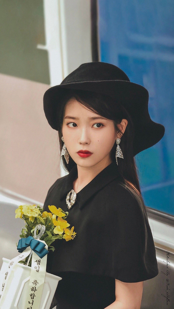 ���Ŀ��������ұ�ֽ,Iu��¥-1.jpg