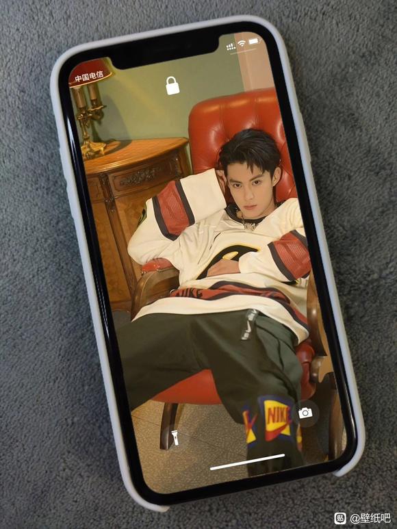 ������ֻ���ֽ��ֱ�ҵ���!-1.jpg