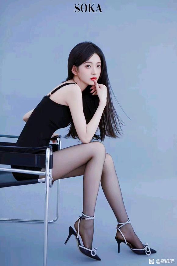 �ֻ����Ʊ�ֽ-5.jpg