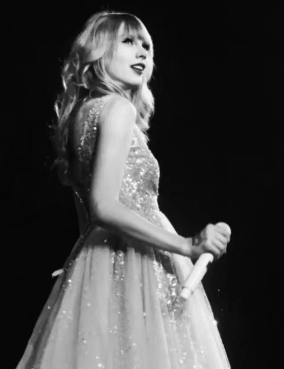 ��Swiftie����һЩ��ɫ�ֻ���ֽ-4.jpg