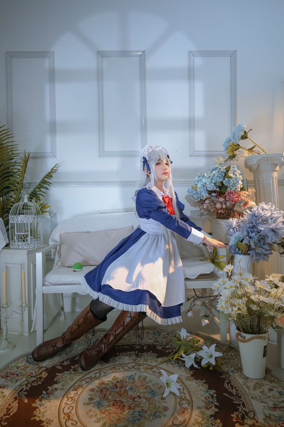 С�ֳ���(ӣС·�Ż�)Ů��װ��Ƭcos-1.jpg