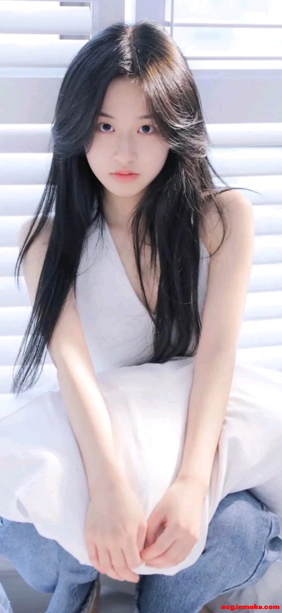 ������Ů�ֻ���ֽ-5.jpg