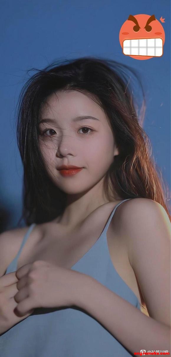 ���̲���,��**Ůͬ�µ��˱�ֽ��¥-2.jpg