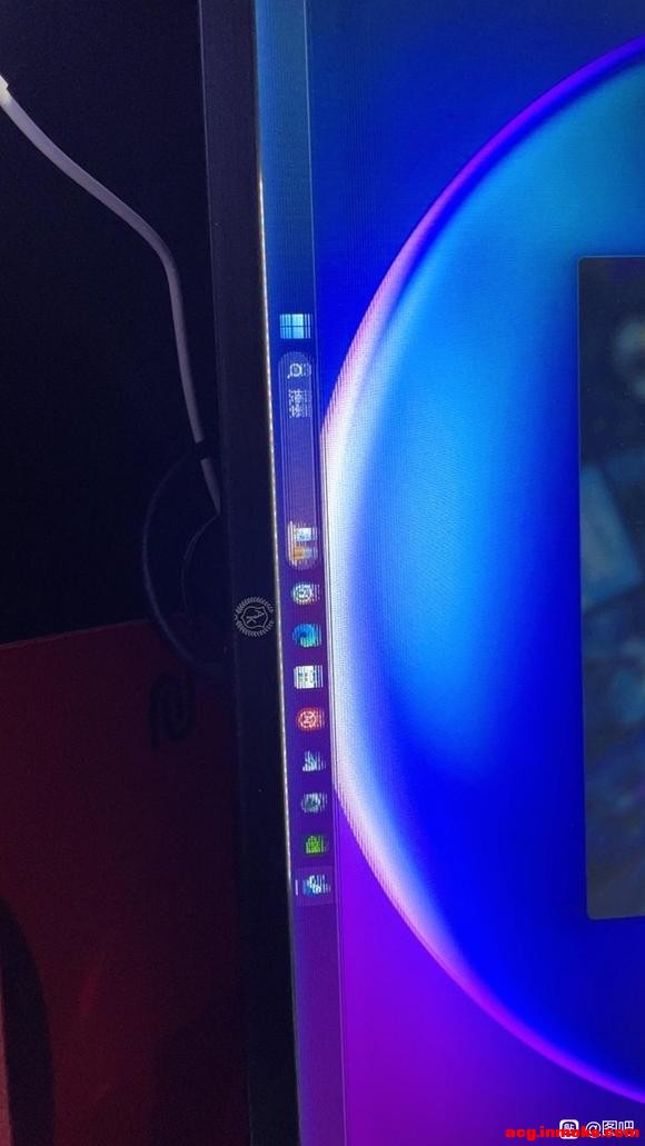 Ϊʲôี�win11���������Ҷ��� �Ұѱ�ֽ��������Ҳû����-1.jpg