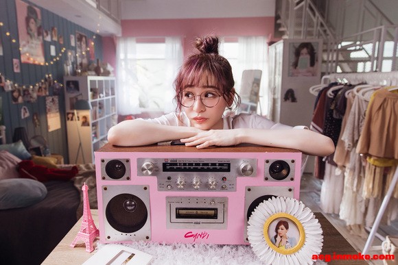 ���������衹���Ҽ��ŵ��Ա�ֽ-3.jpg