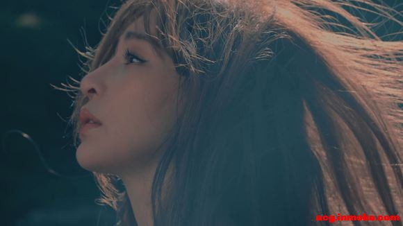 ���Զġ���ֽ����,��ȡ����վ4K�ֱ��ʵ�MV-3.jpg