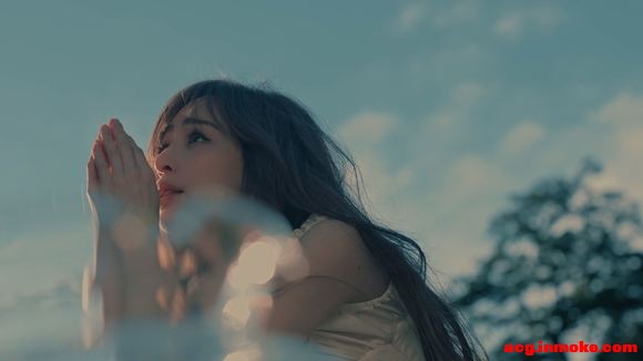 ���Զġ���ֽ����,��ȡ����վ4K�ֱ��ʵ�MV-4.jpg
