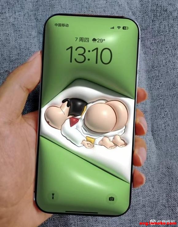 ����С�¸������ͱ�ֽ-1.jpg