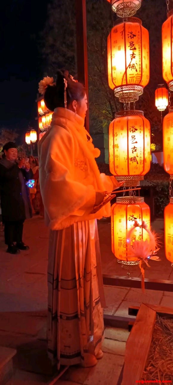 ���人�Ĵ���һ�𴩺�����ȥ��-5.jpg