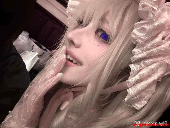 ��COS��Ƭ��������λcoser-1.jpg