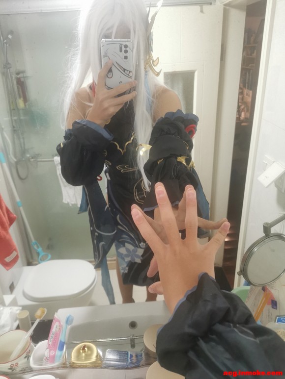��COS��Ƭ�����coser-5.jpg