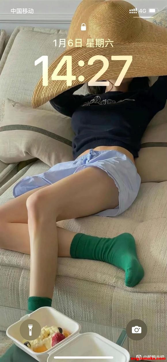 ���˼���С�������ֻ���ֽ��¥-1.jpg