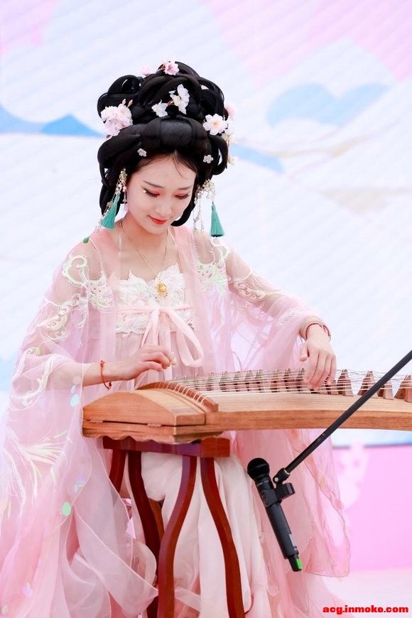 ��ͳ���������Ȧ���˴幫԰ӣ������������װ����-1.jpg