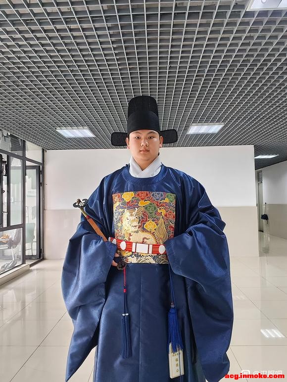 ���Ʋ���ɫ�����ӱ�����ɴ����ڰ���Բ�첹��-2.jpg