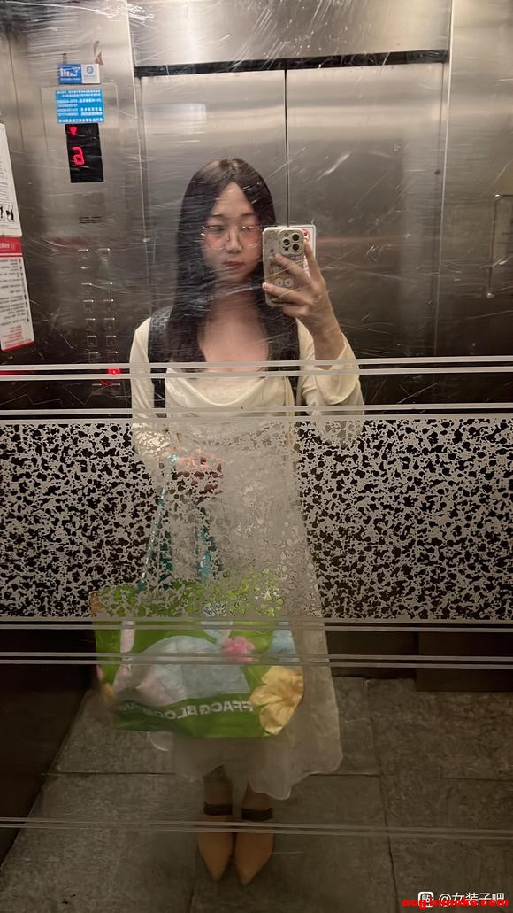 ��չû���ģ������º���-8.jpg