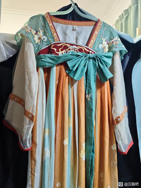tieba_10988970003_8d2e28e789368ede.jpg