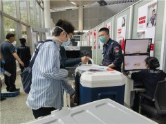 为“生命希望”奔跑 东航人跑出爱与善意