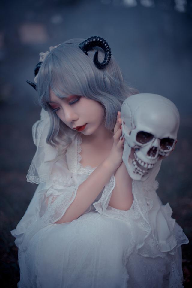 r707esaNna8a77n7.jpg