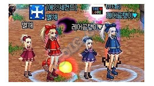 IvMam0RxW1tUpu0X.jpg
