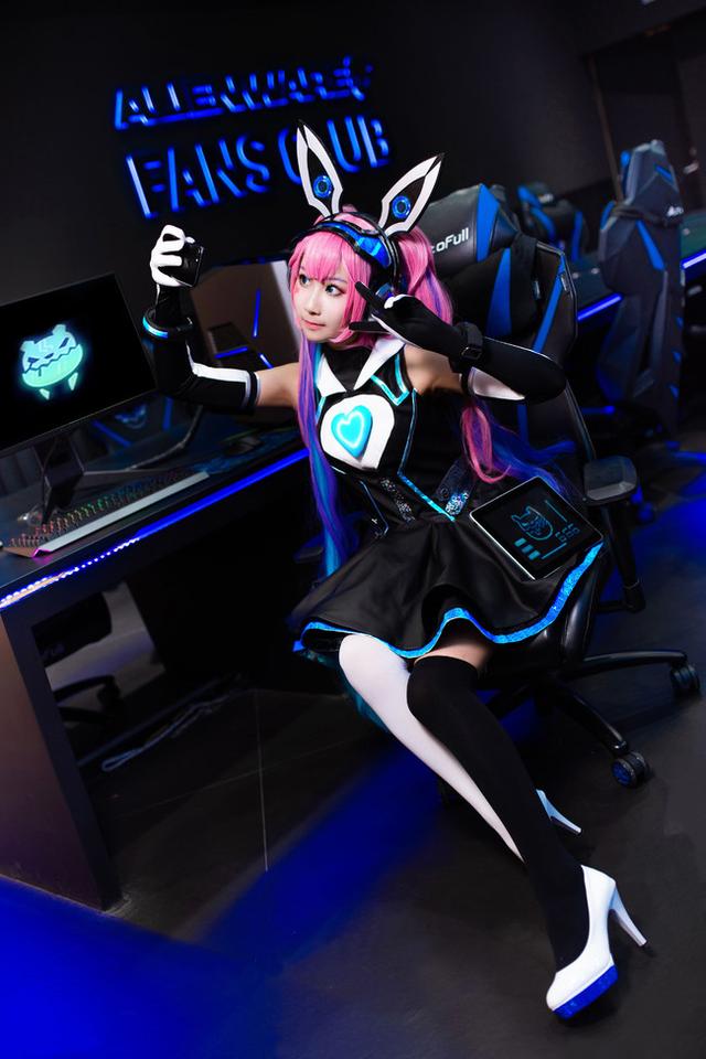 A6d0bC979Qc9Mxd9.jpg