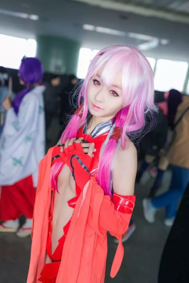 kgHQ8NE8HD2Hz1F0.jpg