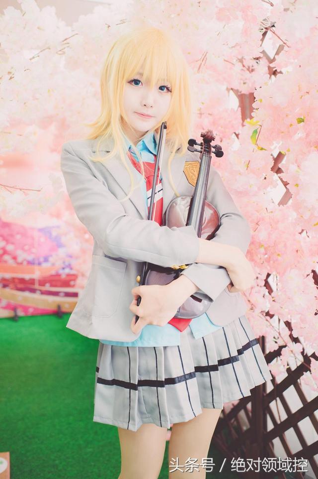 DxJ8NeGUrAaGJD4J.jpg