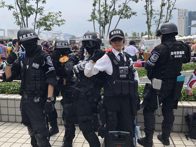 cZ8735LP8Tpeaz8z.jpg