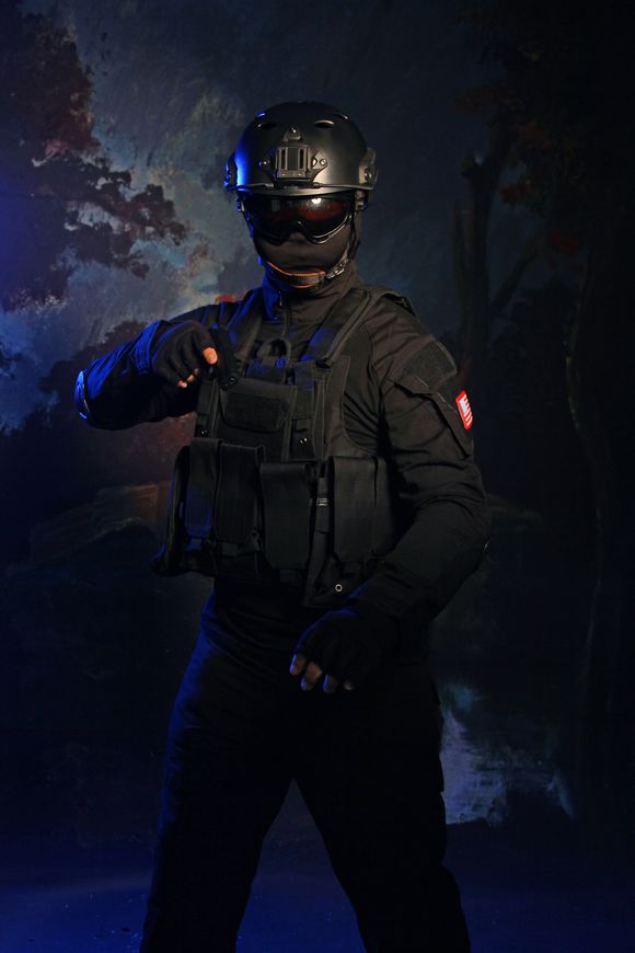 OVAAyvA4vA5aB4A7.jpg