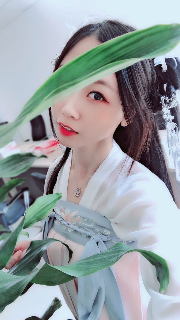 ygDVh8SuuUoM55Mr.jpg