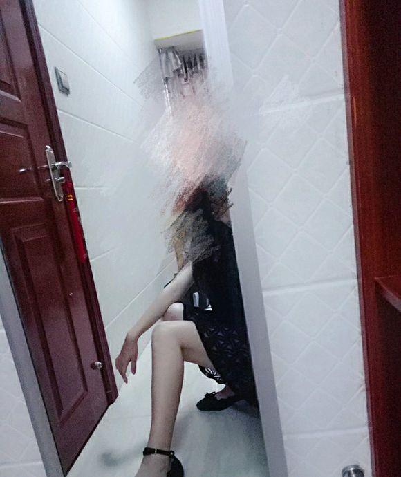 nkgKUSgv3zhVa9kG.jpg