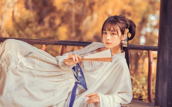 Jk4qk3BBB17srs0W.jpg