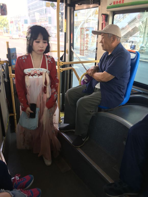 seNjQPQX3NPYN3Vn.jpg