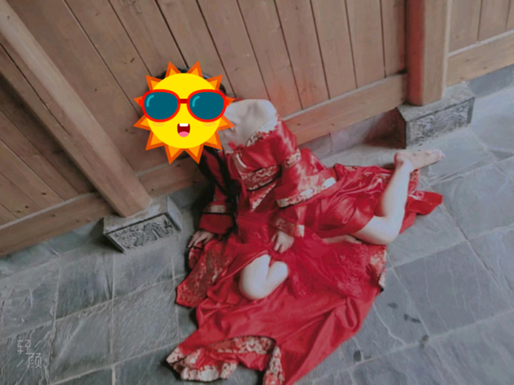 Uz9Vj793MAj29jw7.jpg