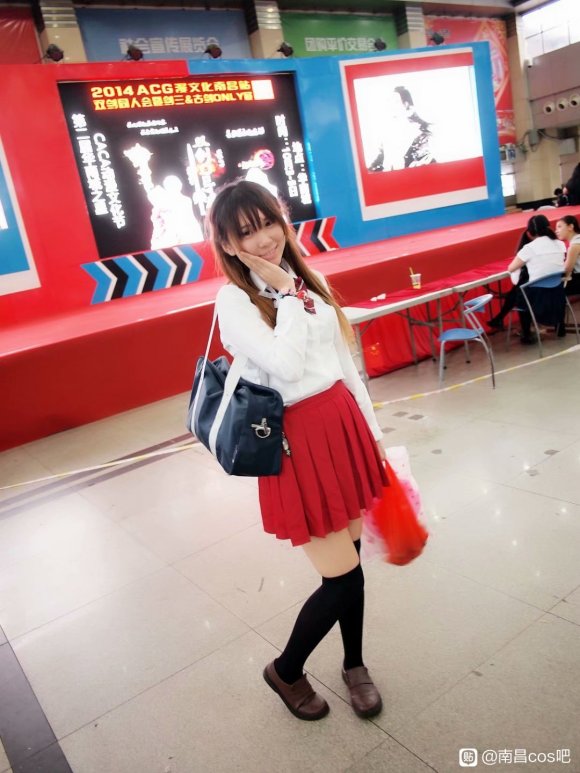 14.10.01-�ϲ��ϳ�������վ-caca��չ-2.jpg