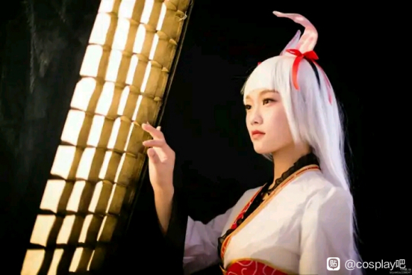 ��COS��Ƭ���漣ůů�¹����cosplay-5.jpg