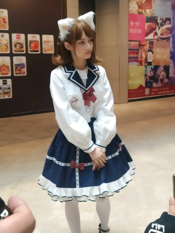 �򵥹����չ,����coser-1.jpg