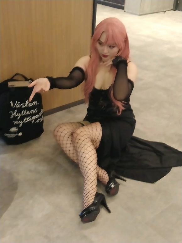 �򵥹����չ,����coser-3.jpg