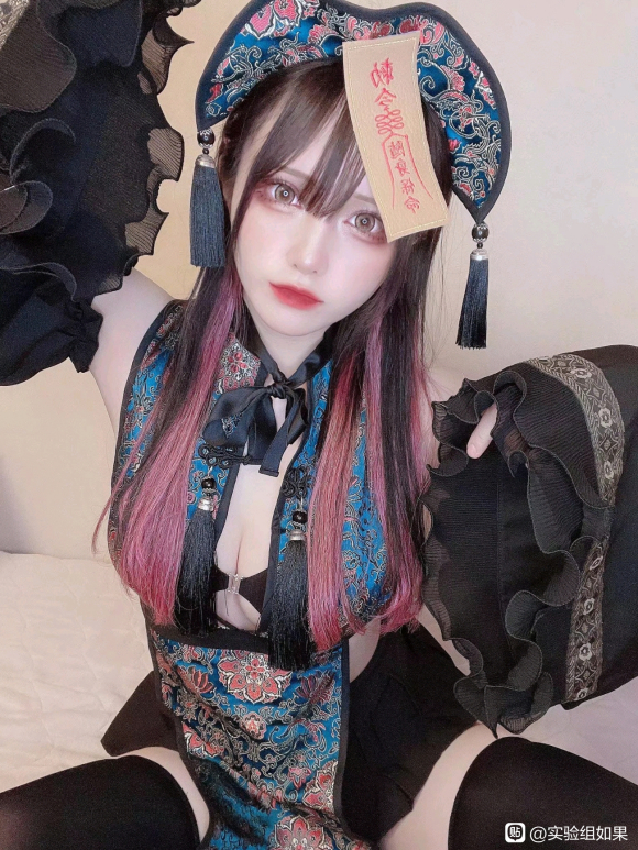 ��COS��Ƭ������һ�������ĸ�coser-1.jpg