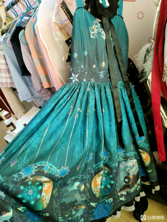 ���ɳ��ɻ���������lolita������-4.jpg