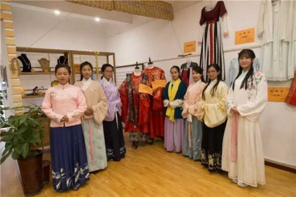 ���ټ��������硤���� | �׽캺��չ(����):Ը�ѳ��ĵ�����!-1.jpg