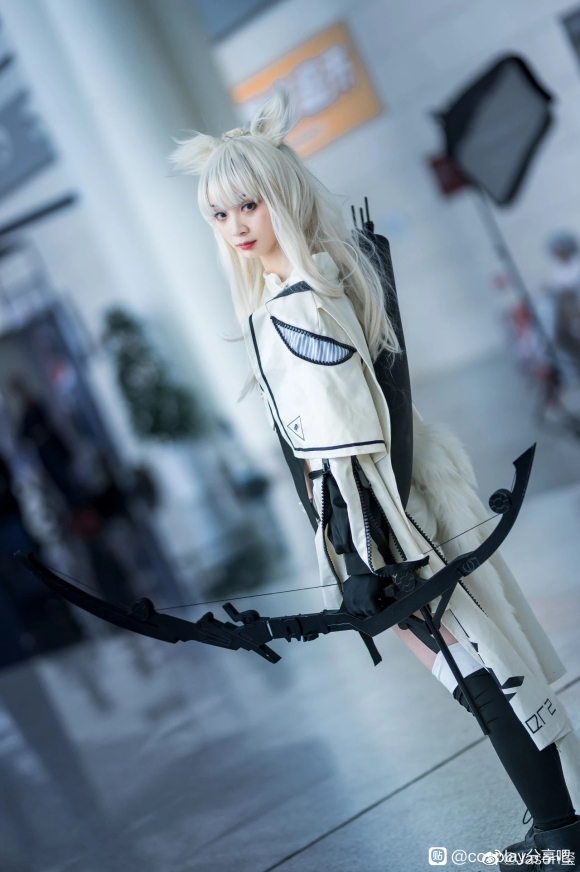 ����CosPlay����Ԫ-��չ��²�����˭ϵ��-�ɶ���չ����-6.jpg